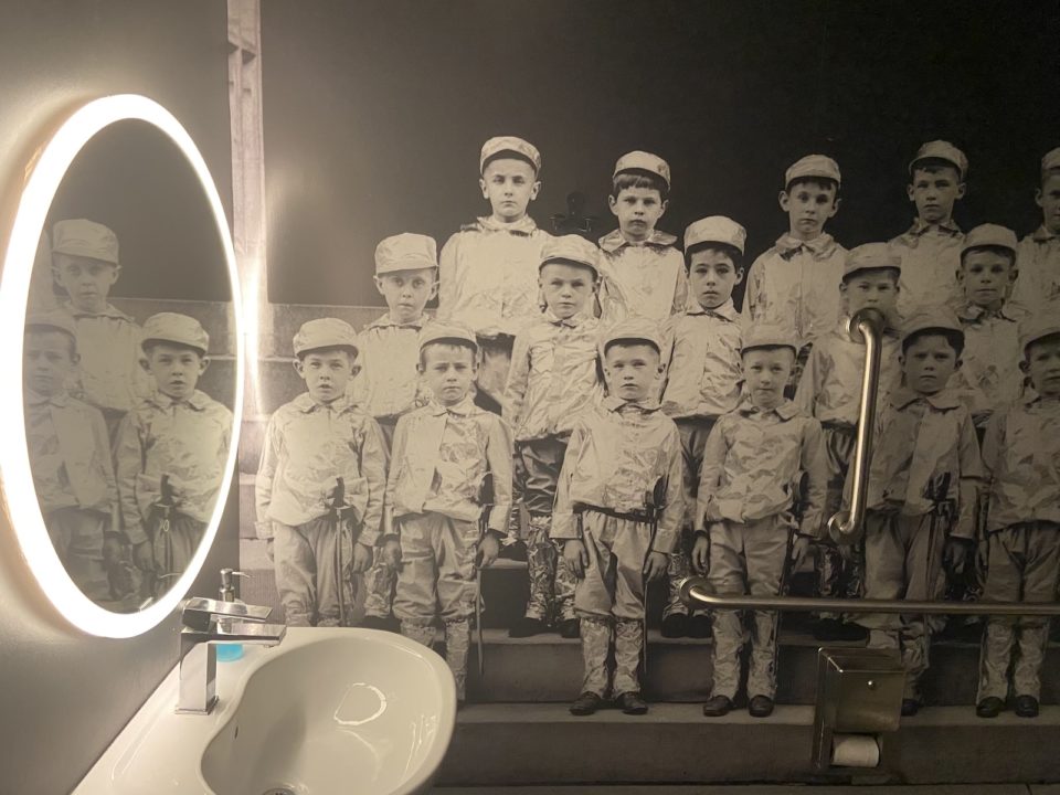 Bathroom at the Family Jones Spirit House. Photo courtesy of the Family Jones